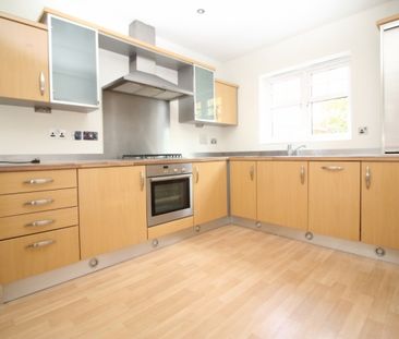 3 Bedroom Town House - Photo 4