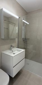 Joli studio au 2ème étage d'un immeuble neuf - Photo 3