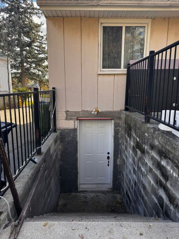 For Lease - 41 Hatfield Crescent Unit# Basement, Toronto, Ontario - Photo 3