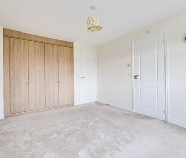 Normandy Crescent, Saighton, Chester - Photo 5