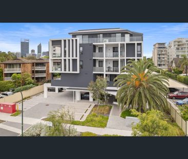 MODERN LIVING IN SOUTH PERTH WITH VIEW - Photo 5