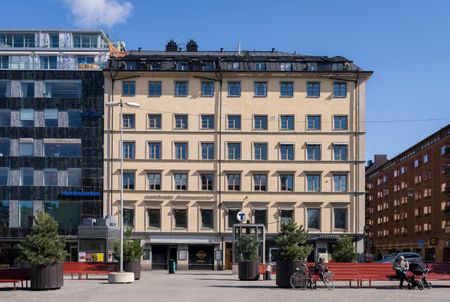 Östermalmstorg, Stockholm - Photo 2