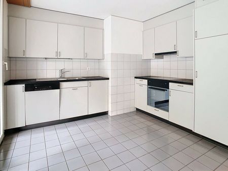 Appartement de 4,5 pces proche de la gare - Photo 2