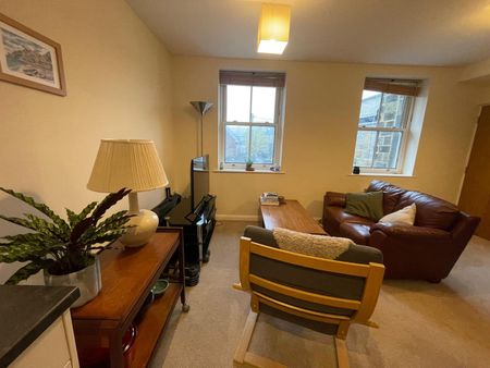 1 bedroom apartment to rent - Photo 2