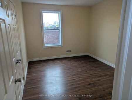 5052 Victoria Avenue #2 - Photo 4