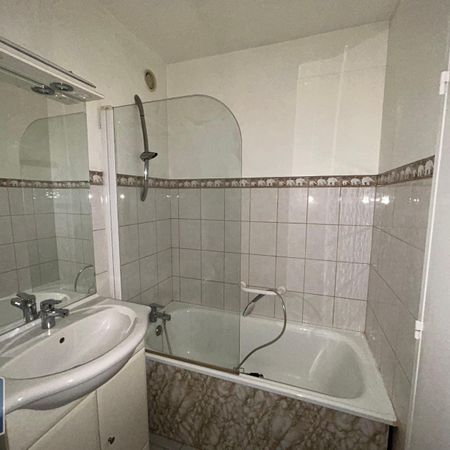 Location Appartement 1 pièce 27m² MACON 71000 - Photo 4