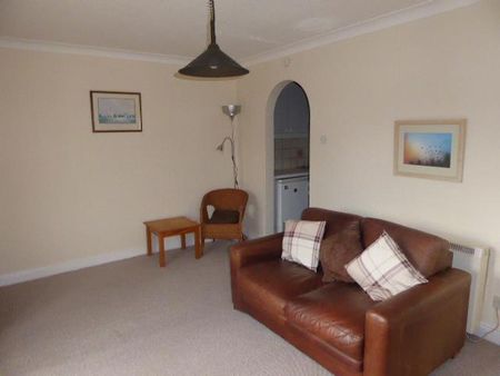 1 bedroom apartment to rent - Photo 2