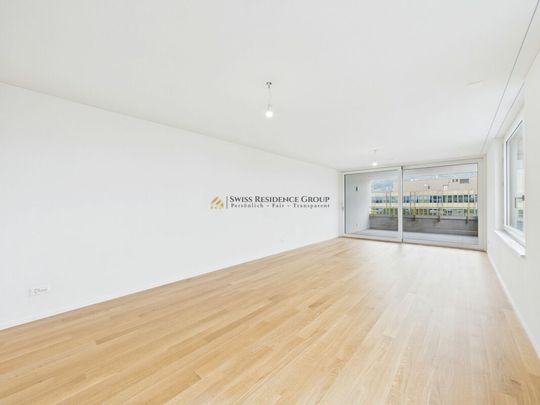 First high-quality rental in a quiet location with a view - Photo 1