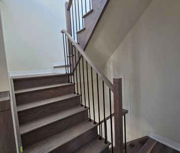 For Lease - 1573 Rose Way Unit# 120, Milton, Ontario - Photo 6