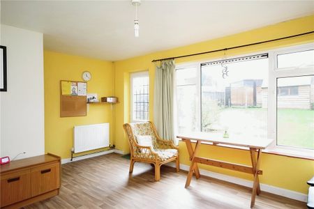 Homestall, Guildford, Surrey, UK, GU2 8JT - Photo 5