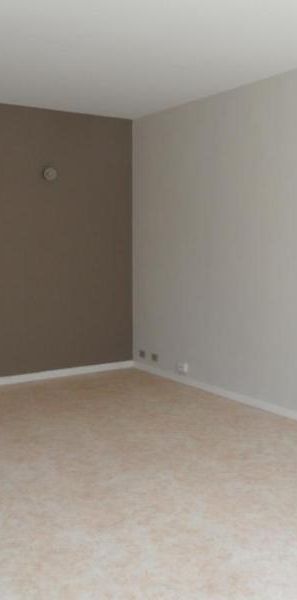 Location Appartement 3 pièces 65m² LILLE 59000 - Photo 1