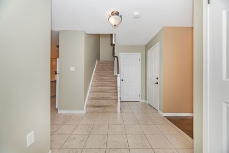 For Lease - 1395 Tobyn Drive, Burlington, Ontario - Photo 5