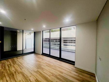 11 Etherden Walk, Sydney - Photo 3
