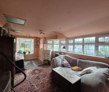 2 bedroom semi-detached house to rent - Photo 4