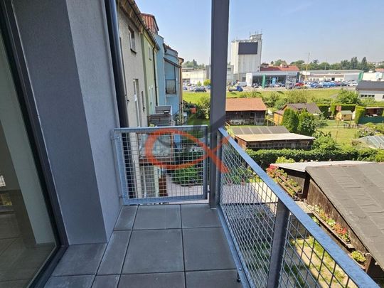Pronájem bytu 3+kk 57 m2 - Fotografie 1