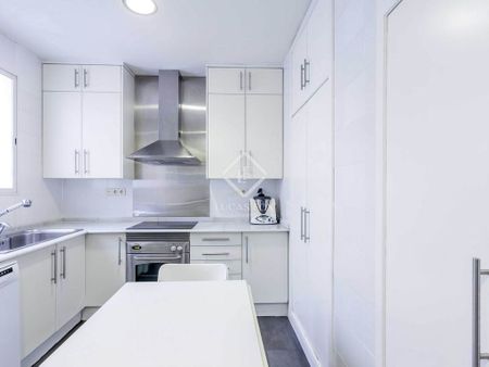 4 bedroom luxury Apartment for rent in Valencia, Spain - Photo 4