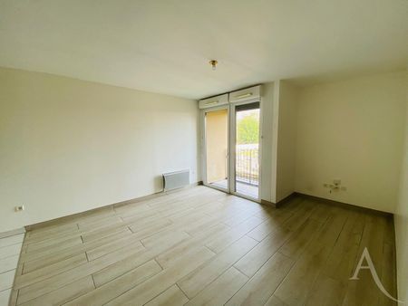 Location appartement 3 pièces, 55.79m², Mantes-la-Jolie - Photo 4