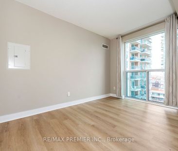 Zip Condos and Lofts , #1003 - Photo 1