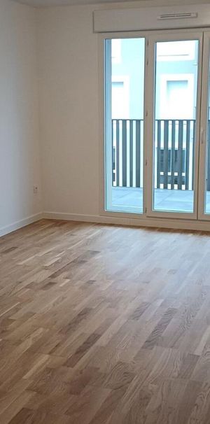 location Appartement T3 DE 59.48m² À CHESSY - Photo 1