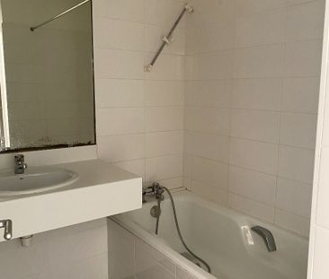 Location Appartement 2 pièces 62m² - Photo 5