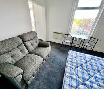 Summerhill, Sunderland - Photo 1