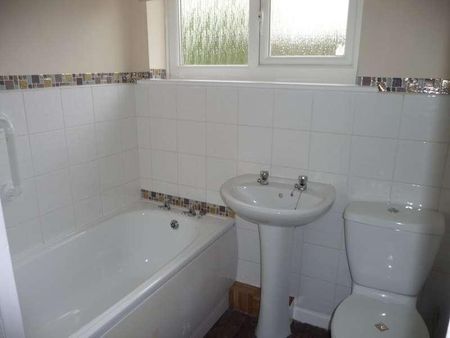 Trevone Square, Murton, Co. Durham, SR7 - Photo 4