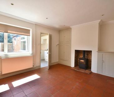 2 bedroom terraced house to rent - Photo 1