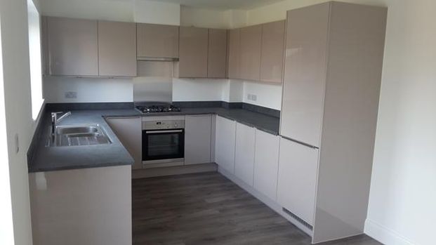3 bedroom detached house to rent - Photo 1