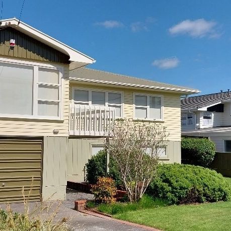 51 Mabey Road, Avalon - Photo 1