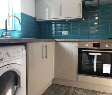 Rambler Court, Hendon, NW4 - Photo 4