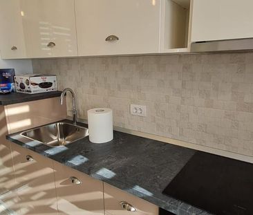 Apartament cu 2 camere de închiriat - Fotografie 5