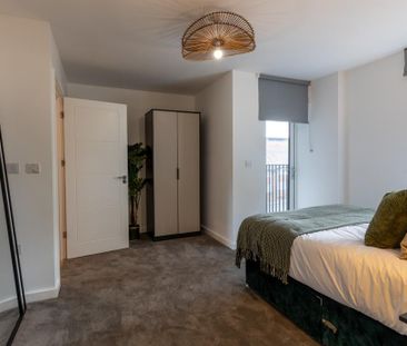 2 bedroom flat to rent - Photo 4