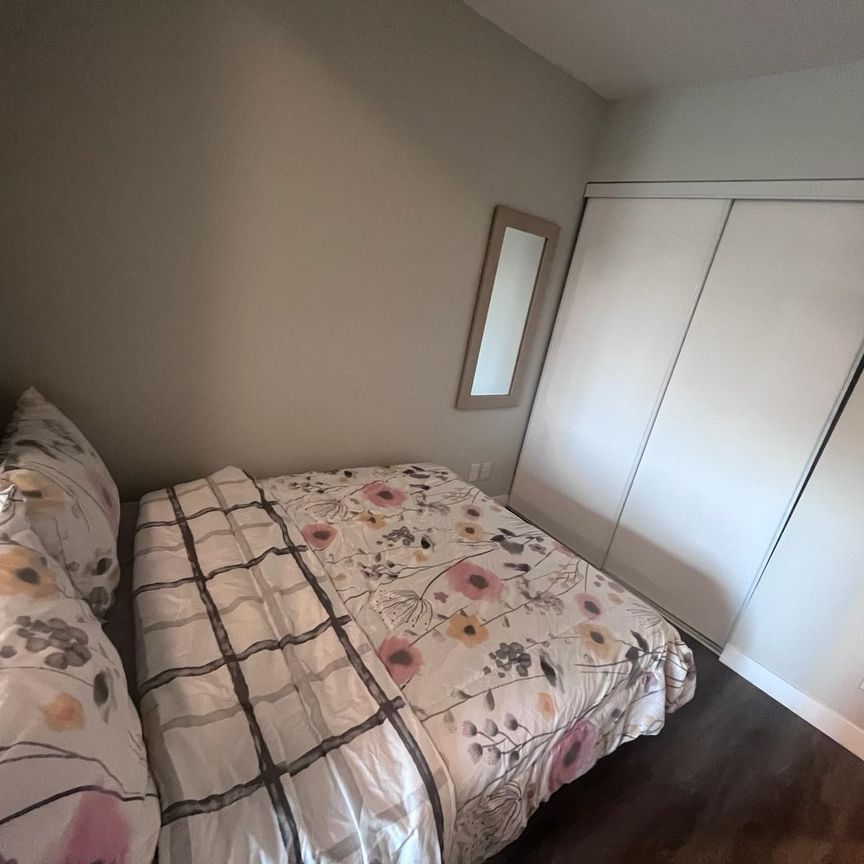 For Lease - 15 Queen Street Unit# 506, Hamilton, Ontario - Photo 1