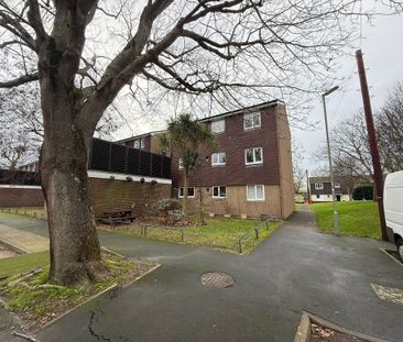 Bittern Close, Gosport - Photo 3