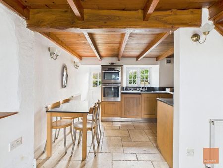 2 bedroom cottage to rent - Photo 5