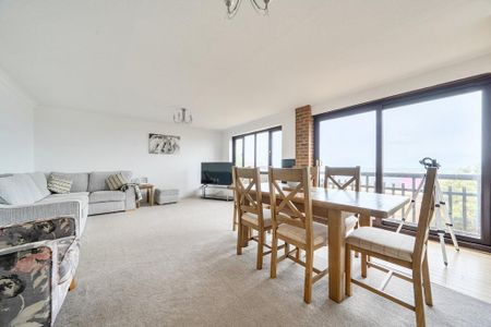 4 bedroom terraced house to rent - Photo 2