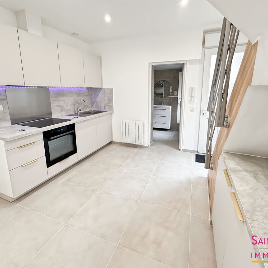 Maison Saint Germain En Laye, - Photo 1