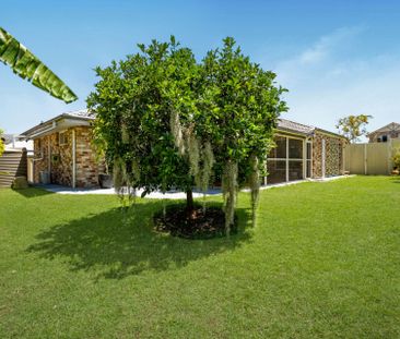 For Lease: Charming Family Home in Peaceful Edens Landing with Sola... - Photo 5