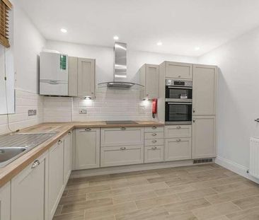 Ashburnham Road, London, SW10 - Photo 2