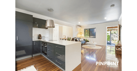 Renovated beauty in the CBD! - Photo 4