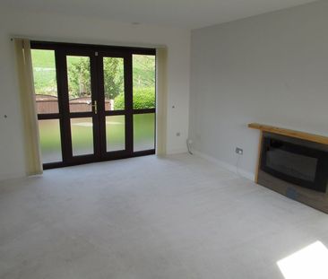 Hall Fold, Whitworth, Rochdale - Photo 4