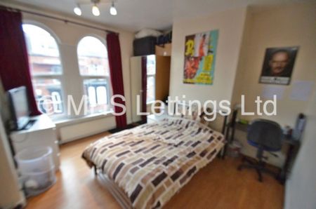 7 Bedroom Mid Terraced House for rent in Norwood Road - Photo 5