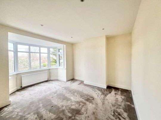 London Road, Brentwood, CM14 - Photo 1