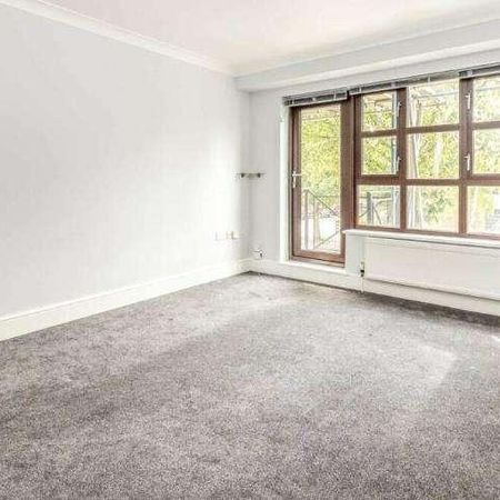 Woodside Park, London, N12 - Photo 3