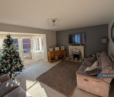 4 bedroom terraced house to rent - Photo 1