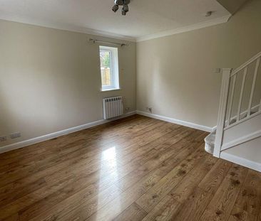 1 bedroom semi-detached house to rent - Photo 4