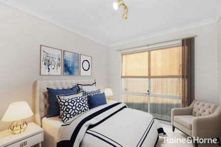 Refined Low-Set Family Living in the Heart of Jindalee - Photo 5