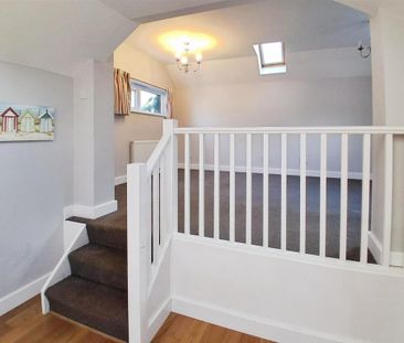 1 bedroom cottage to rent - Photo 2