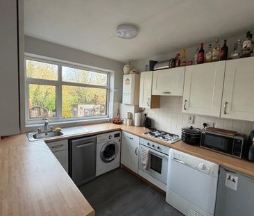 Kingsley Road, NORTHAMPTON - Photo 2