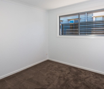 2/25 Mullens Street, Hawthorne QLD 4171 - Townhouse For Rent | Domain - Photo 2